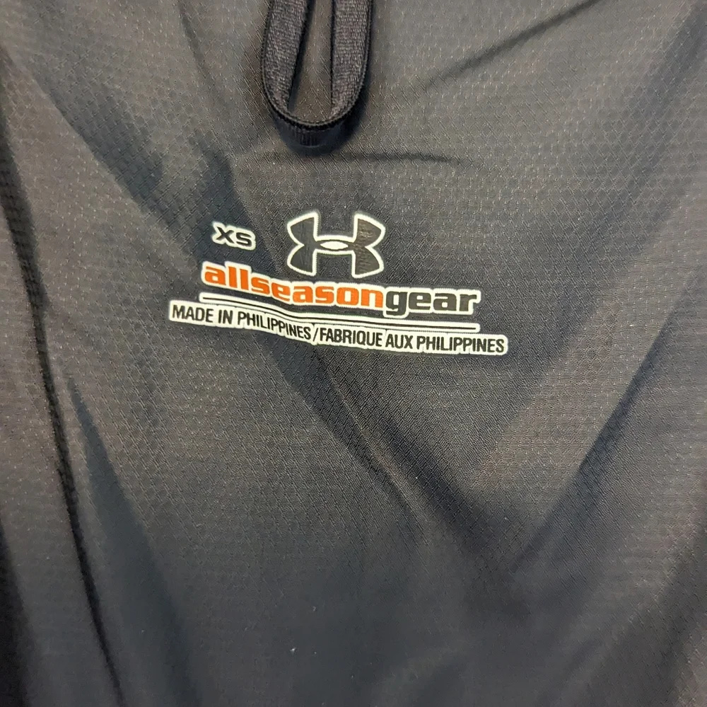 Under Armour Running Jacket - Picture 3 of 7